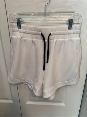 Varley Coulter short